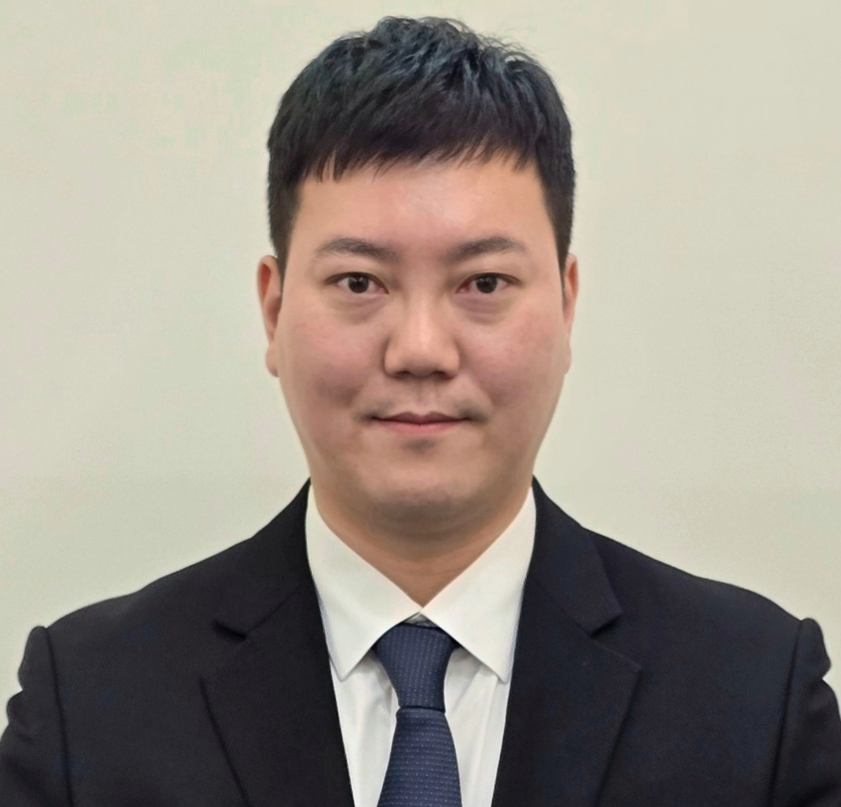 장철웅