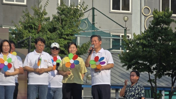 b33abfa8aa94f029ddbe00cf932f8958_1763530